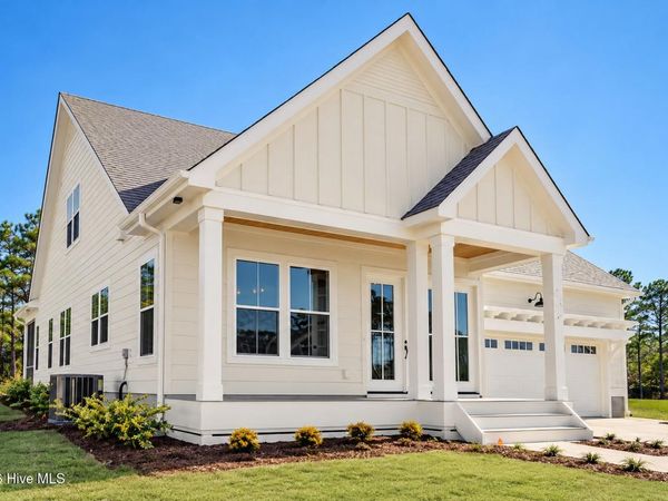 155 Everett Park Trail, Holly Ridge, NC 28445