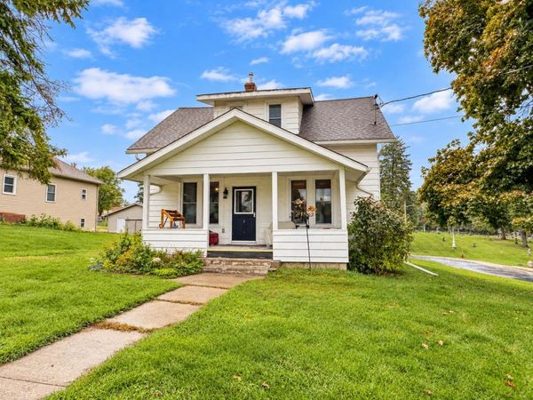 1940 18th Street, Hazel Green, WI 53811