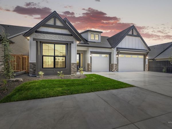 7115 S Steeple Ave, Meridian, ID 83642