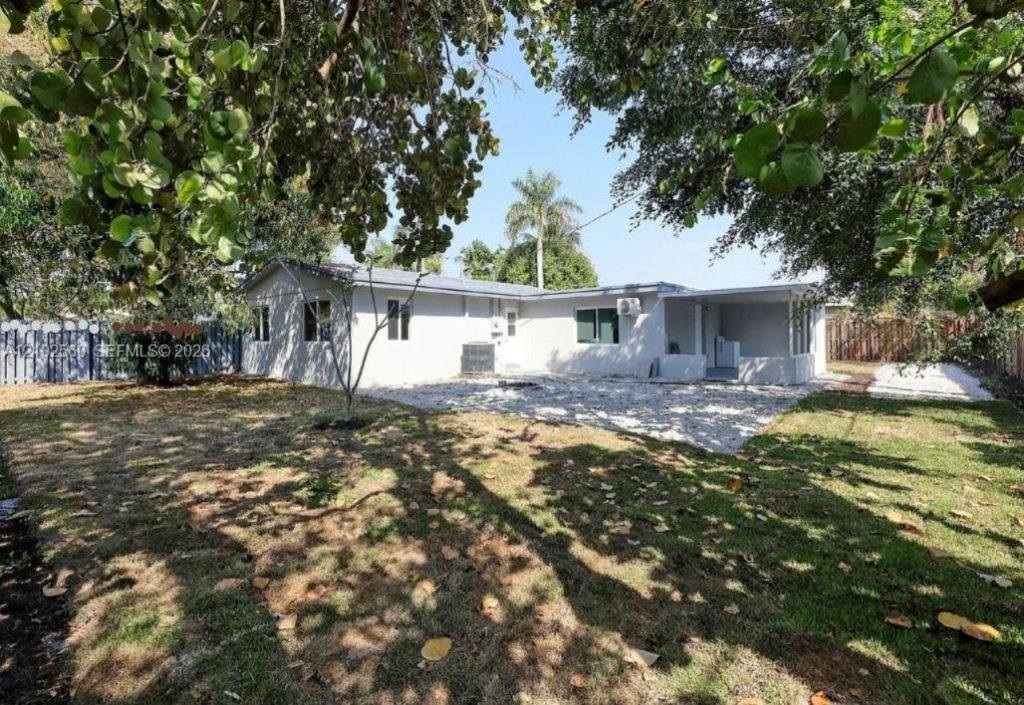 3700 NE 13th Ter, Pompano Beach, FL 33064 Photo