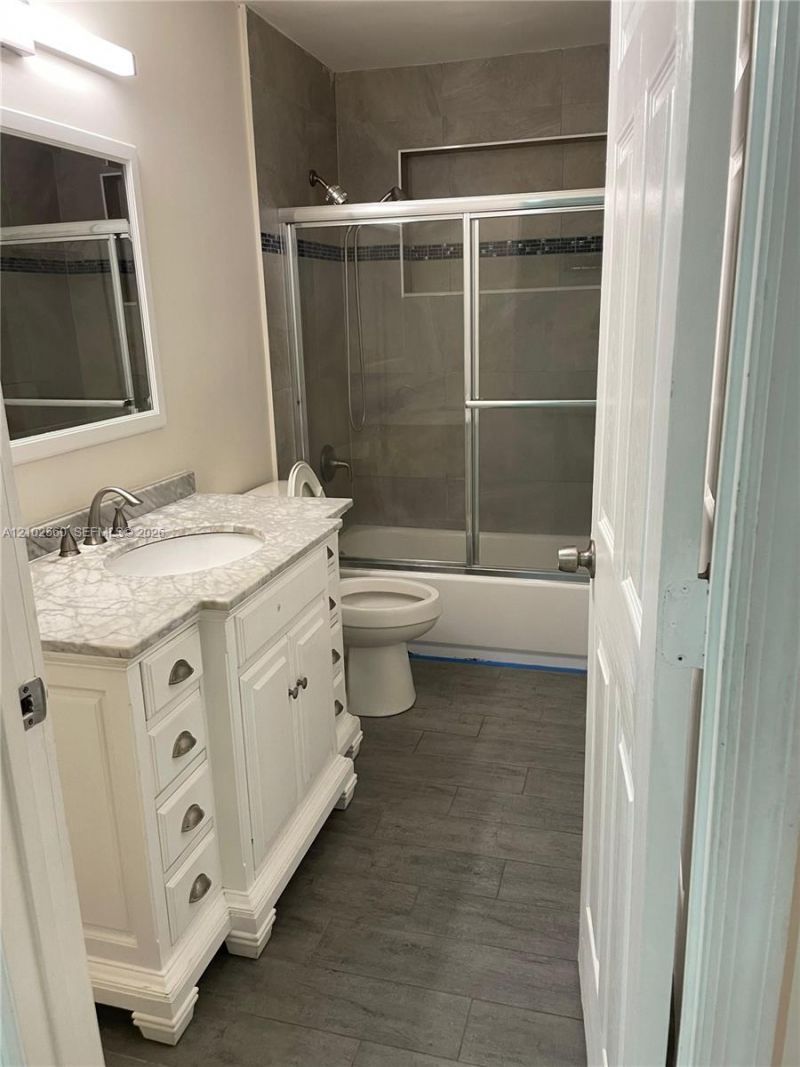 3700 NE 13th Ter, Pompano Beach, FL 33064 Photo