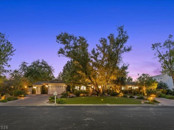 204 Rosemary Lane, Las Vegas, NV 89107