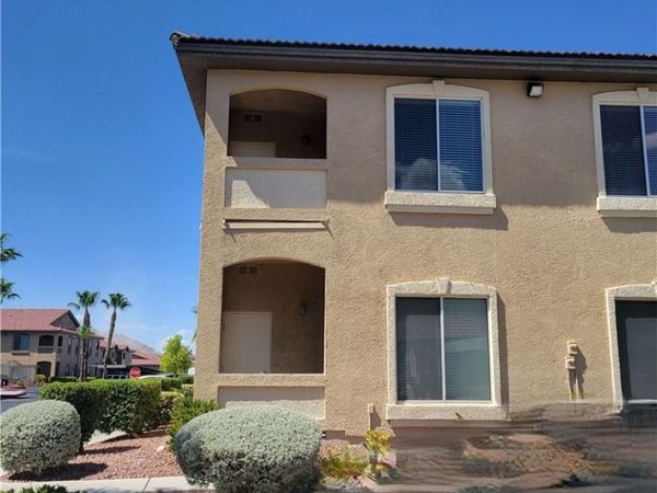 10650 Calico Mountain Avenue , Unit 204, Las Vegas, NV 89129