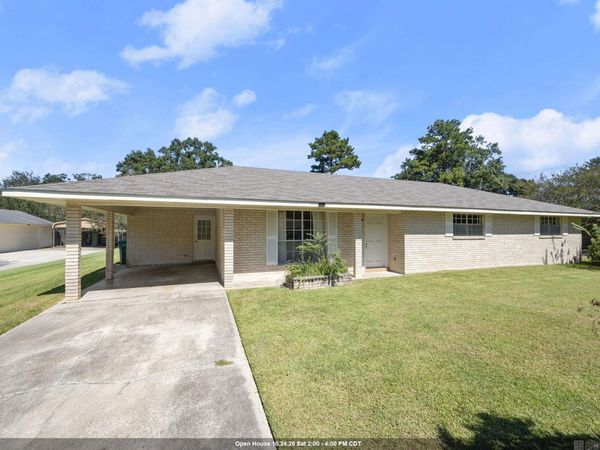 3523 Nelson St, Zachary, LA 70791