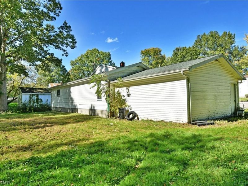 216 Federal Street NE, Warren, OH 44483 Photo 50