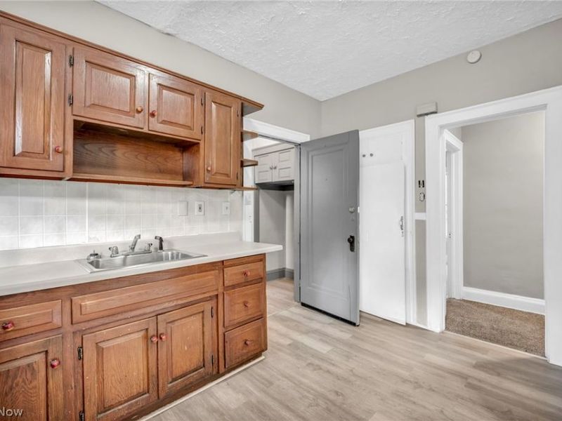 1550 Belmar Road , Unit 2, East Cleveland, OH 44118 Photo 16
