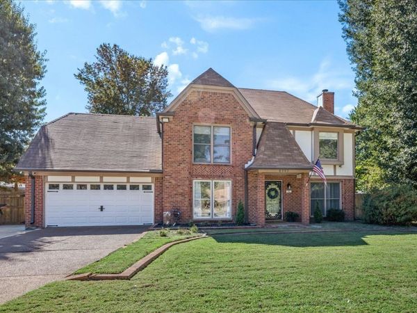 8297 KING WILLIAM ST, Cordova, TN 38016