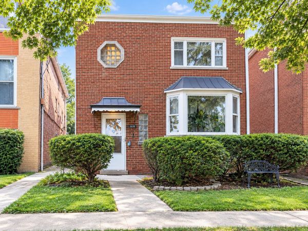 1515 Maple Avenue, Berwyn, IL 60402