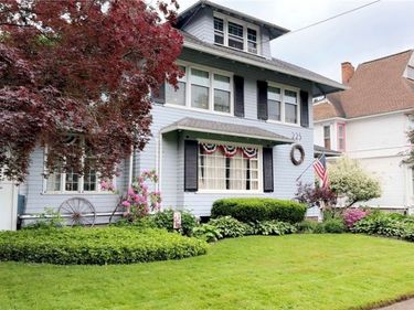 225 High Street, Lockport, NY 14094