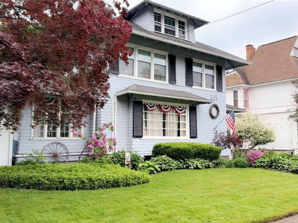 225 High Street, Lockport, NY 14094
