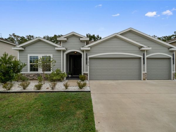 17574 NW 173RD ROAD , ALACHUA, FL 32615