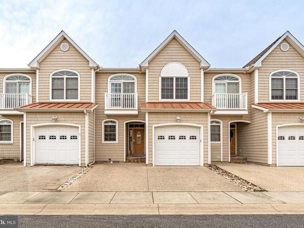 38442 GRAND AVENUE, OCEAN VIEW, DE 19970