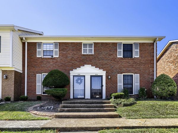 216 Brentwood Pt, Brentwood, TN 37027