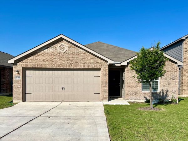 1033 Riverdale CV , Jarrell, TX 76537