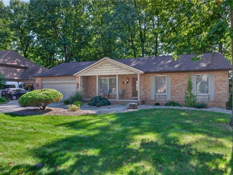 700 Austin Drive, Barberton, OH 44203 Photo 1