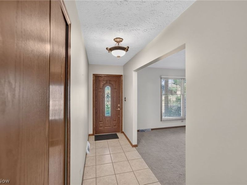 700 Austin Drive, Barberton, OH 44203 Photo 11