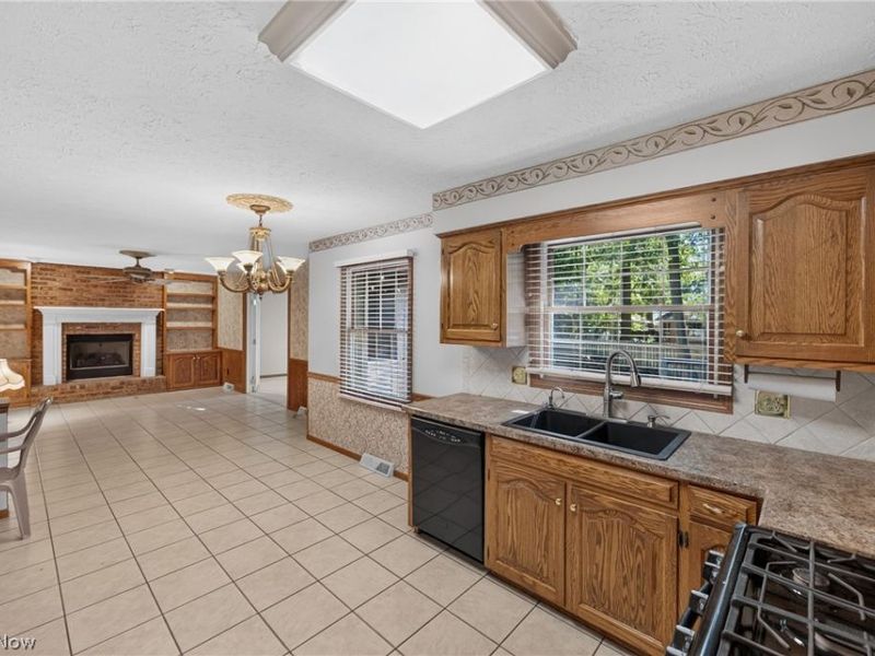 700 Austin Drive, Barberton, OH 44203 Photo 20