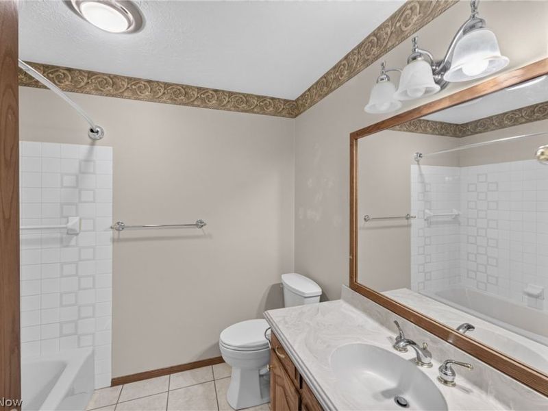 700 Austin Drive, Barberton, OH 44203 Photo 34