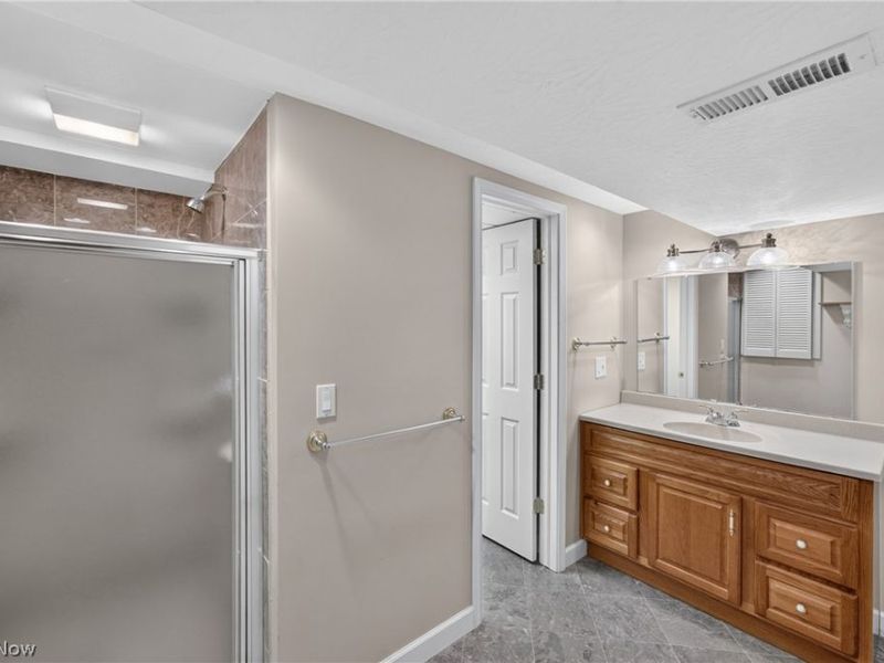 700 Austin Drive, Barberton, OH 44203 Photo 45