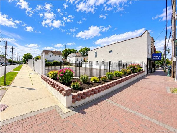 557 Hempstead Turnpike, Elmont, NY 11003
