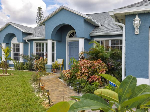 4239 SW Callicoe Street, Port St. Lucie, FL 34953