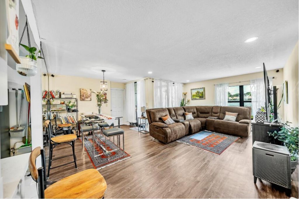 8571 Boca Glades Boulevard W, Unit A, Boca Raton, FL 33434 Photo