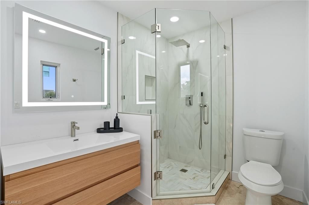 5122 Starfish Ave, Naples, FL 34103 Photo