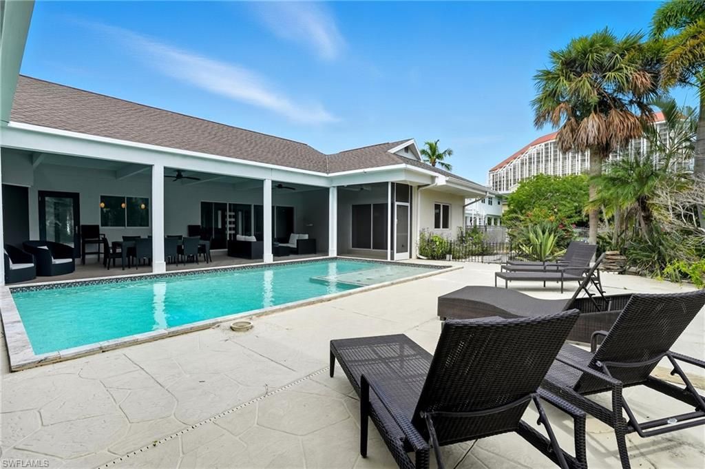 5122 Starfish Ave, Naples, FL 34103 Photo