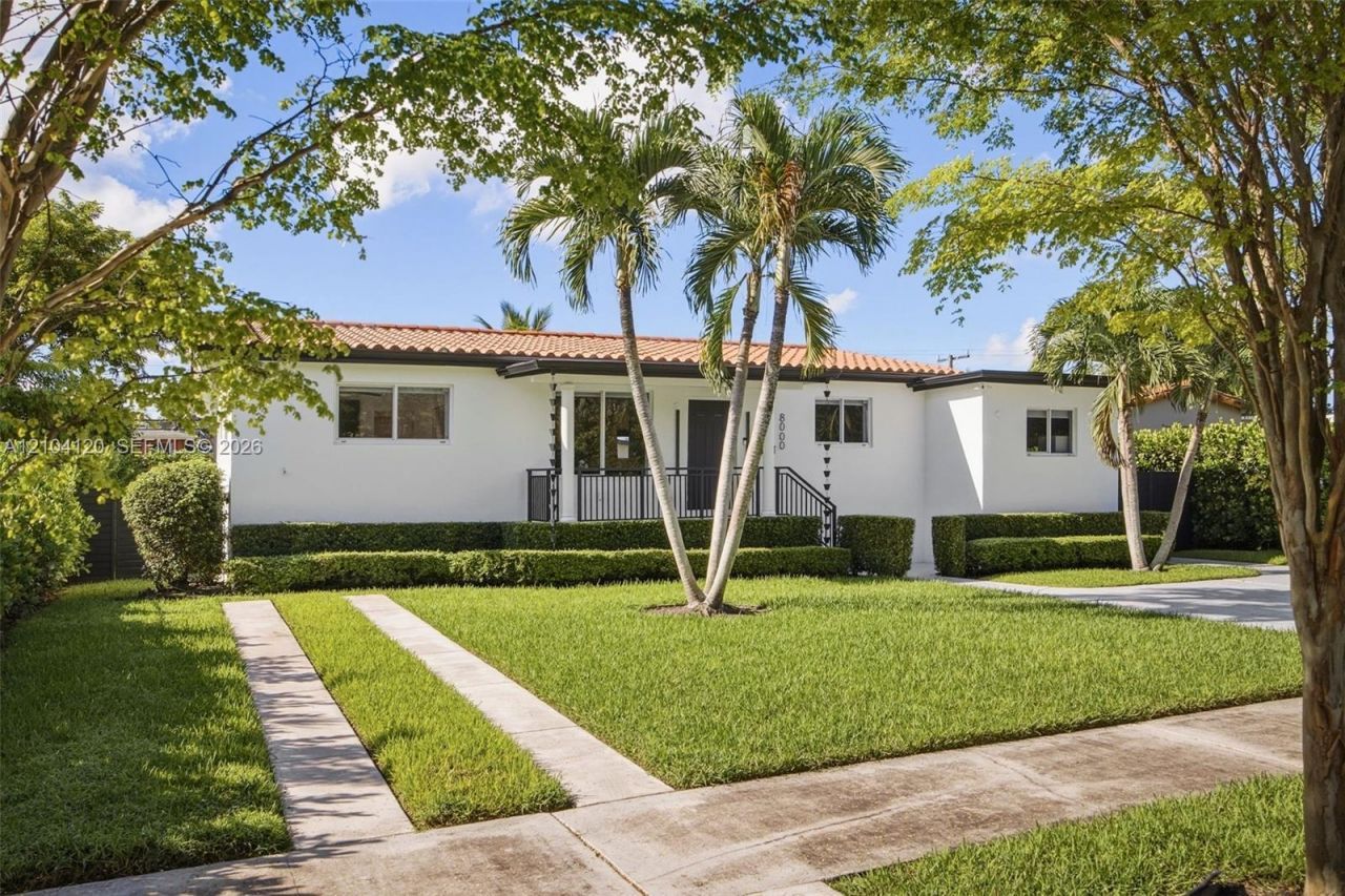 8000 SW 19th St , Miami, FL 33155 Photo