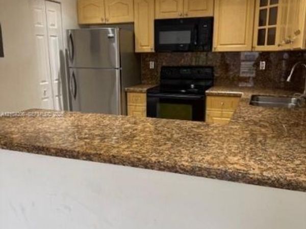 Unit 302, Miami, FL 33186