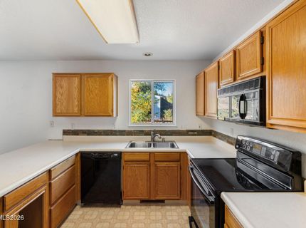6295 W Cree Court, Sun Valley, NV 89433 Photo