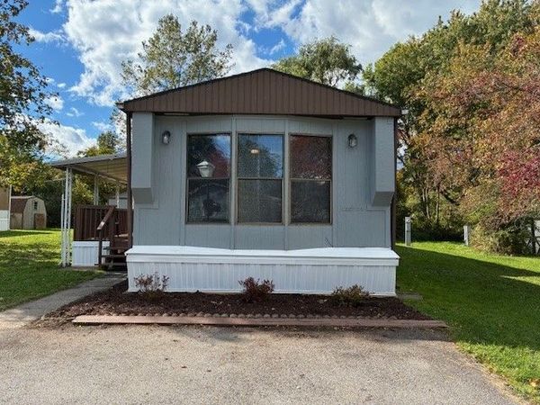 221 Crabapple Drive, Canandaigua, NY 14424
