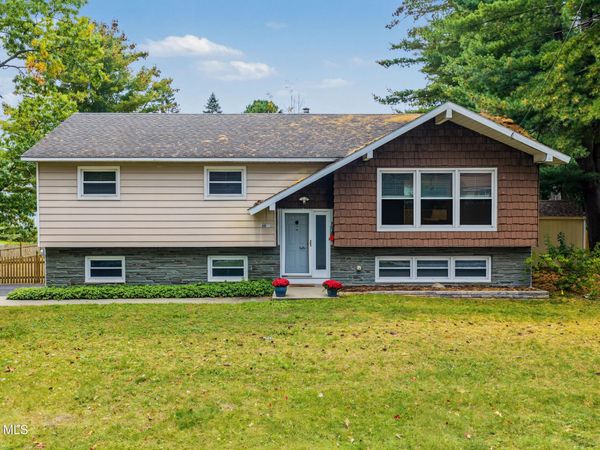 3086 E Old State Road, Schenectady, NY 12303