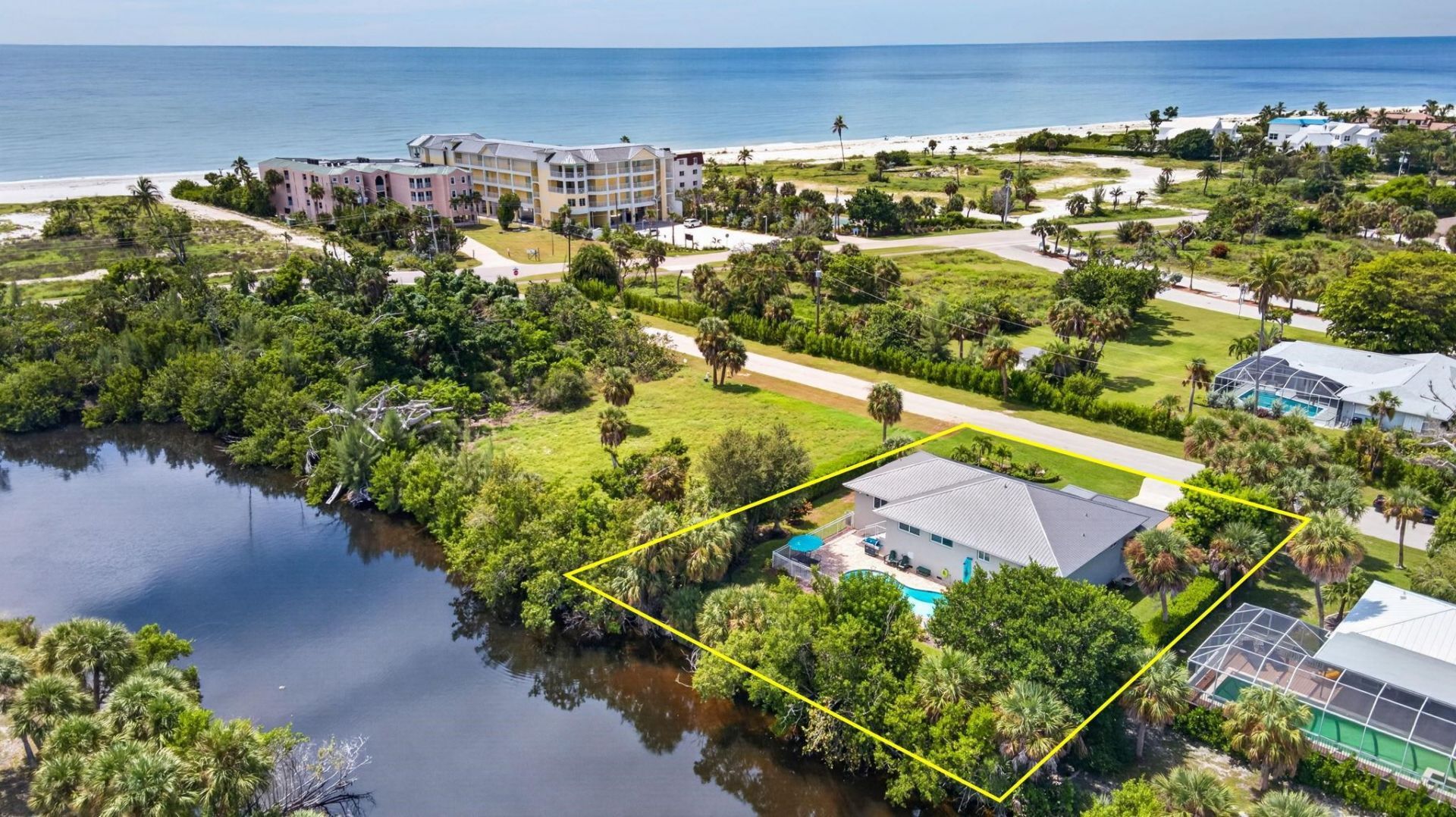 3312 Saint Kilda Rd, Sanibel, FL 33957 Photo