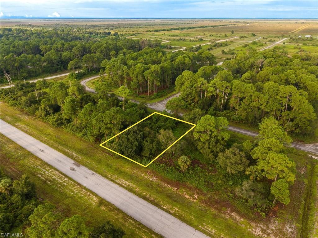 124 Horseshoe Loop , Labelle, FL 33935 Photo
