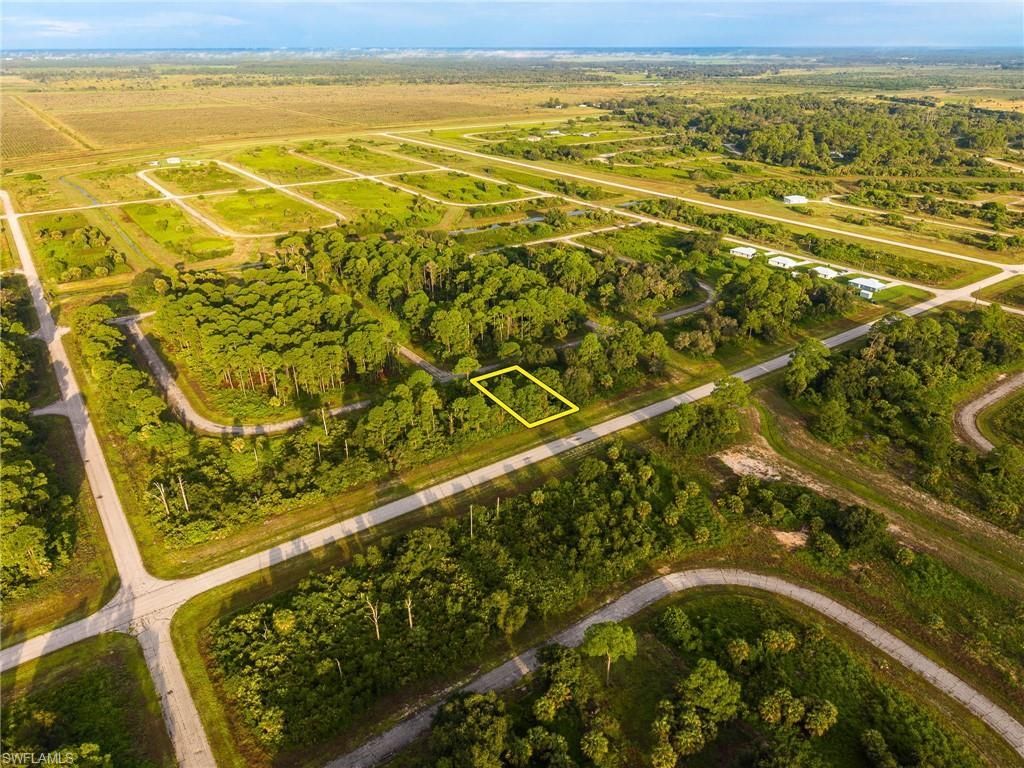 124 Horseshoe Loop , Labelle, FL 33935 Photo