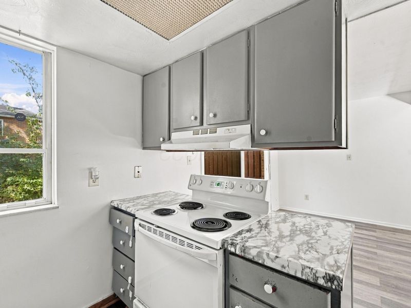107 W Ticonderoga Drive, Unit 6-E, Westerville, OH 43081 Photo 18