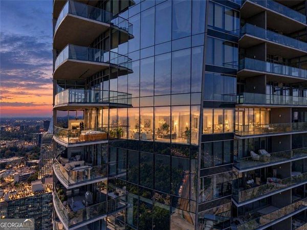 3344 Peachtree Road NE, Unit 4203, Atlanta, GA 30326