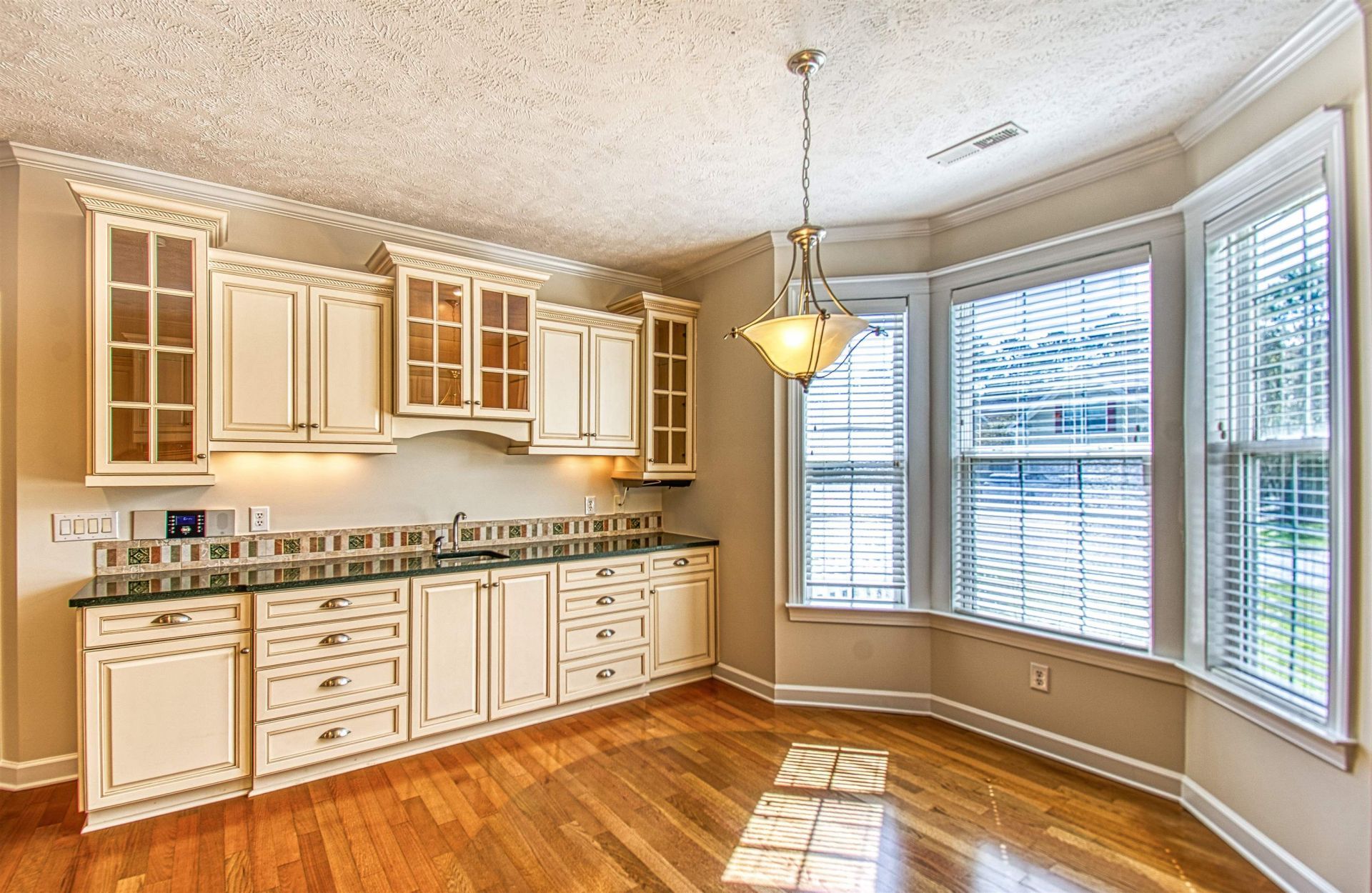 1201 Harrogate Ct. Photo 12