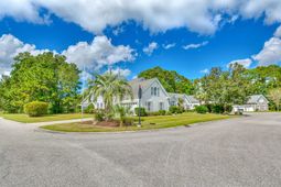 1201 Harrogate Ct. photo 4