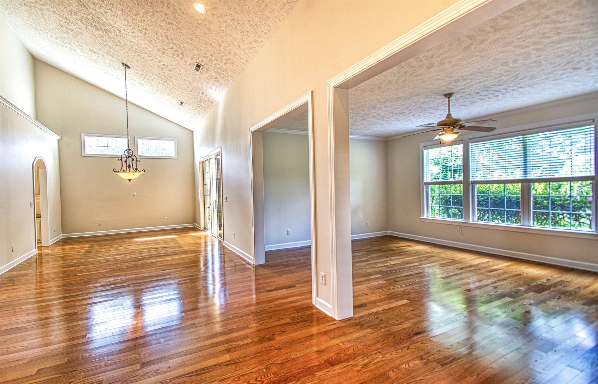 1201 Harrogate Ct. Photo 8