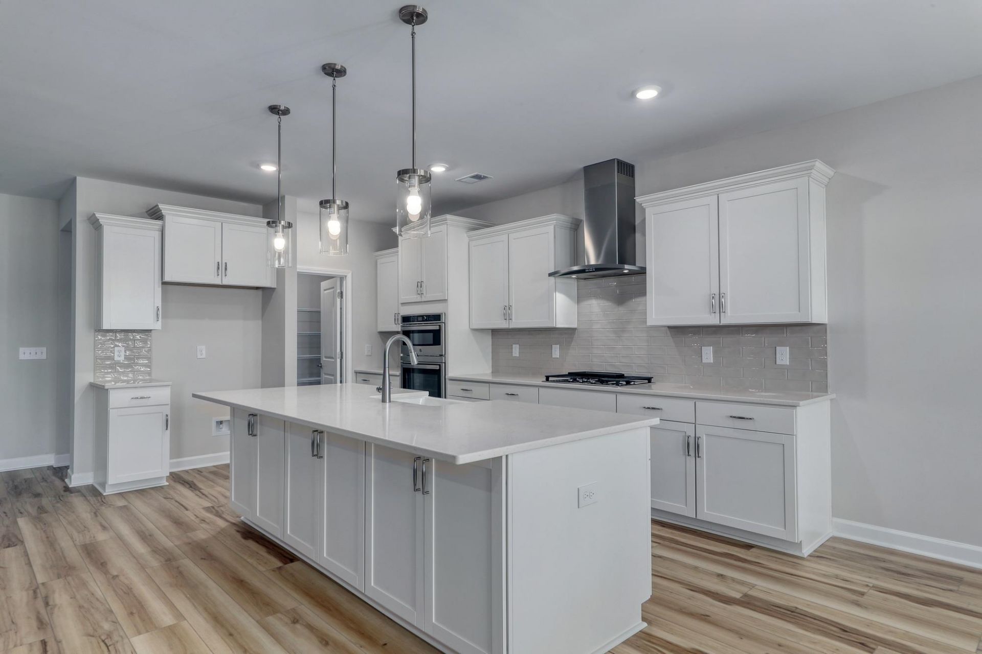 212 Field Dr Photo 14