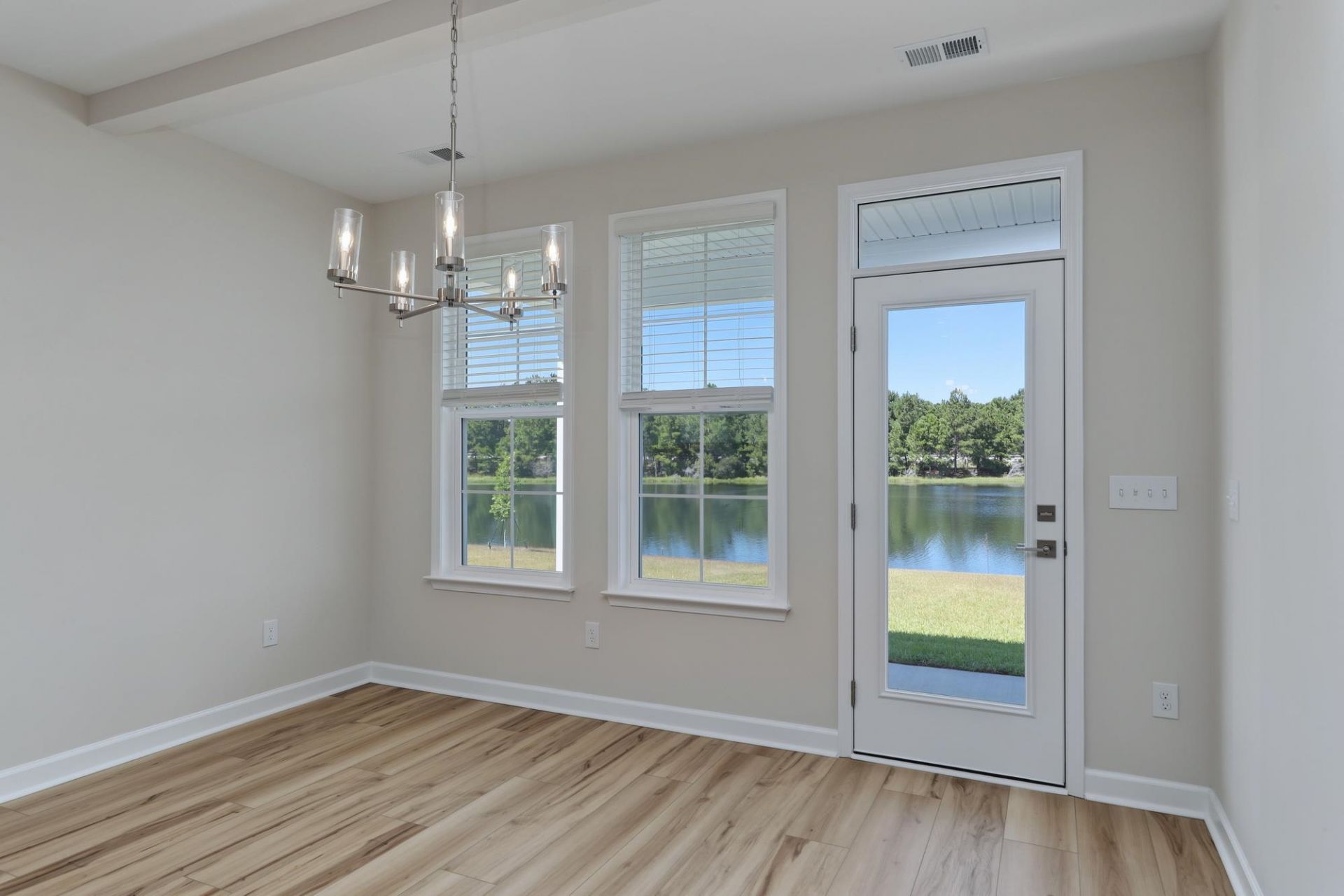 212 Field Dr Photo 20