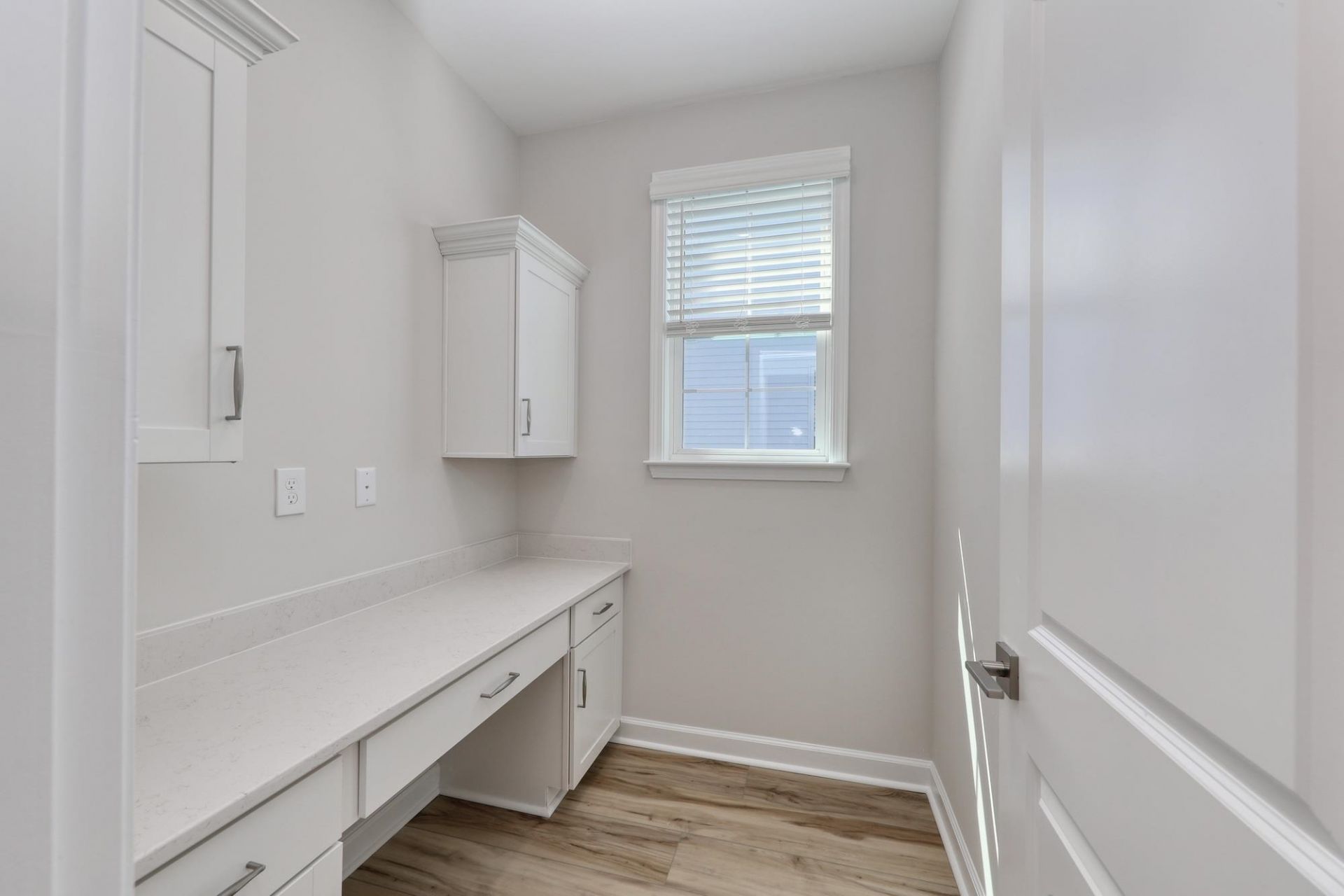 212 Field Dr Photo 25