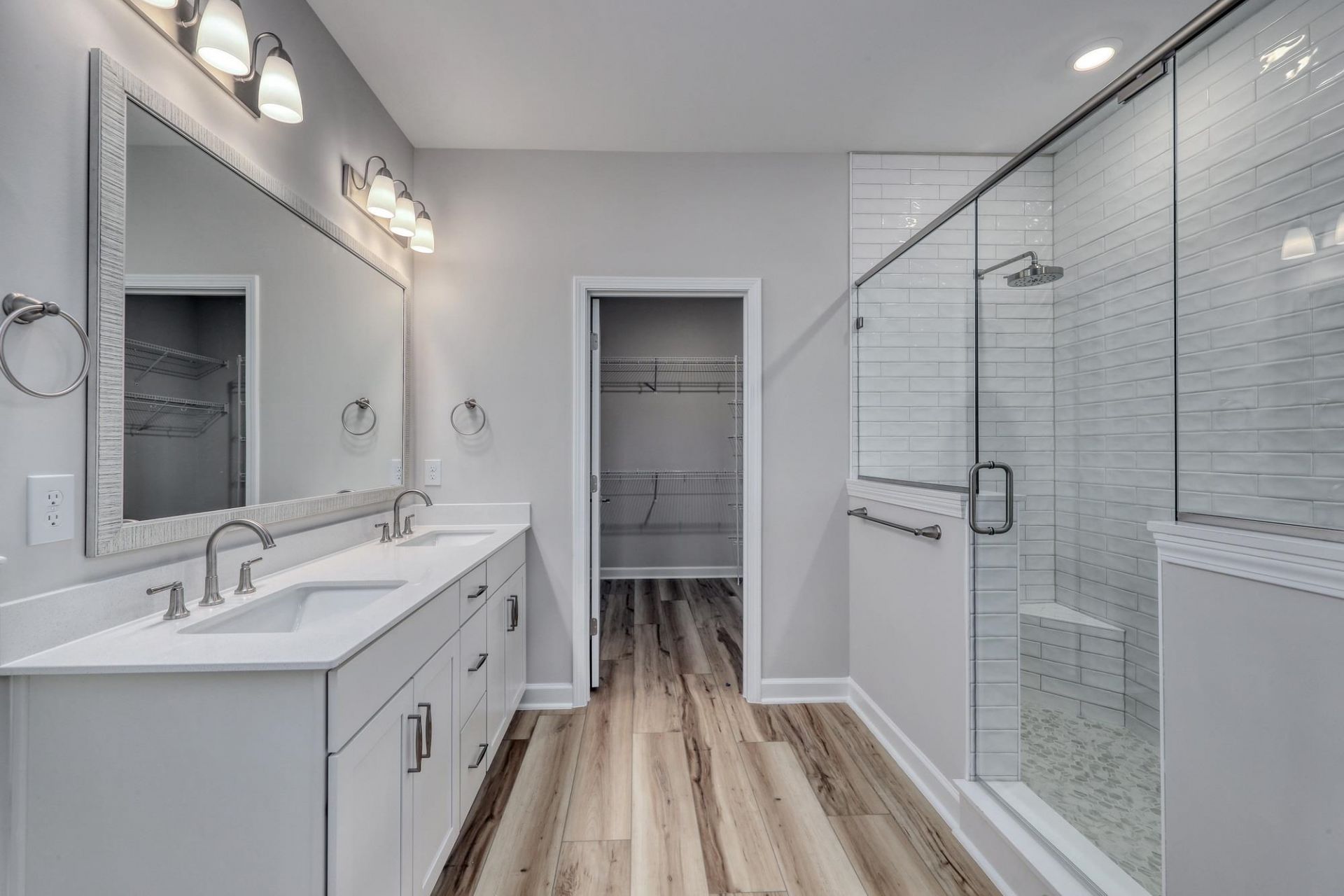 212 Field Dr Photo 30