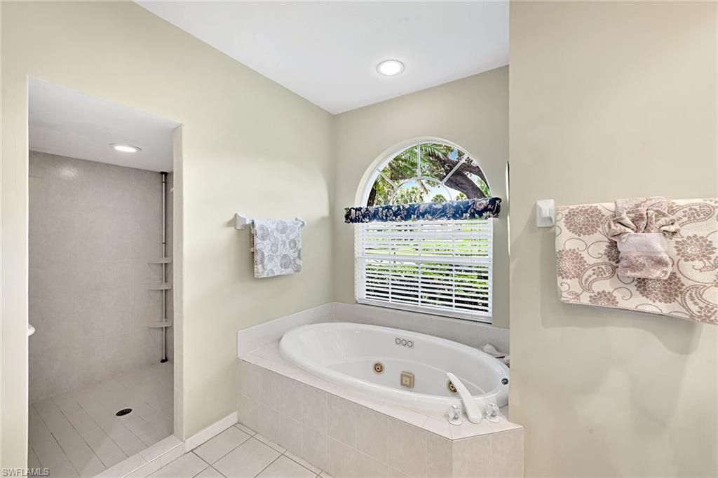 3490 Wild Indigo Ln, Bonita Springs, FL 34134 Photo