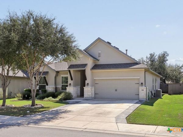 920 Carriage Loop , New Braunfels, TX 78132