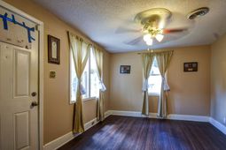 3529 Beaumont Drive photo 4