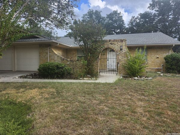 5819 BOGART DR, San Antonio, TX 78240