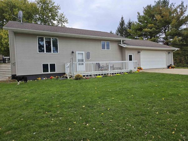 16756 140th St. , Cresco, IA 52136